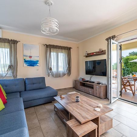Armonia Villas リクスリオン エクステリア 写真