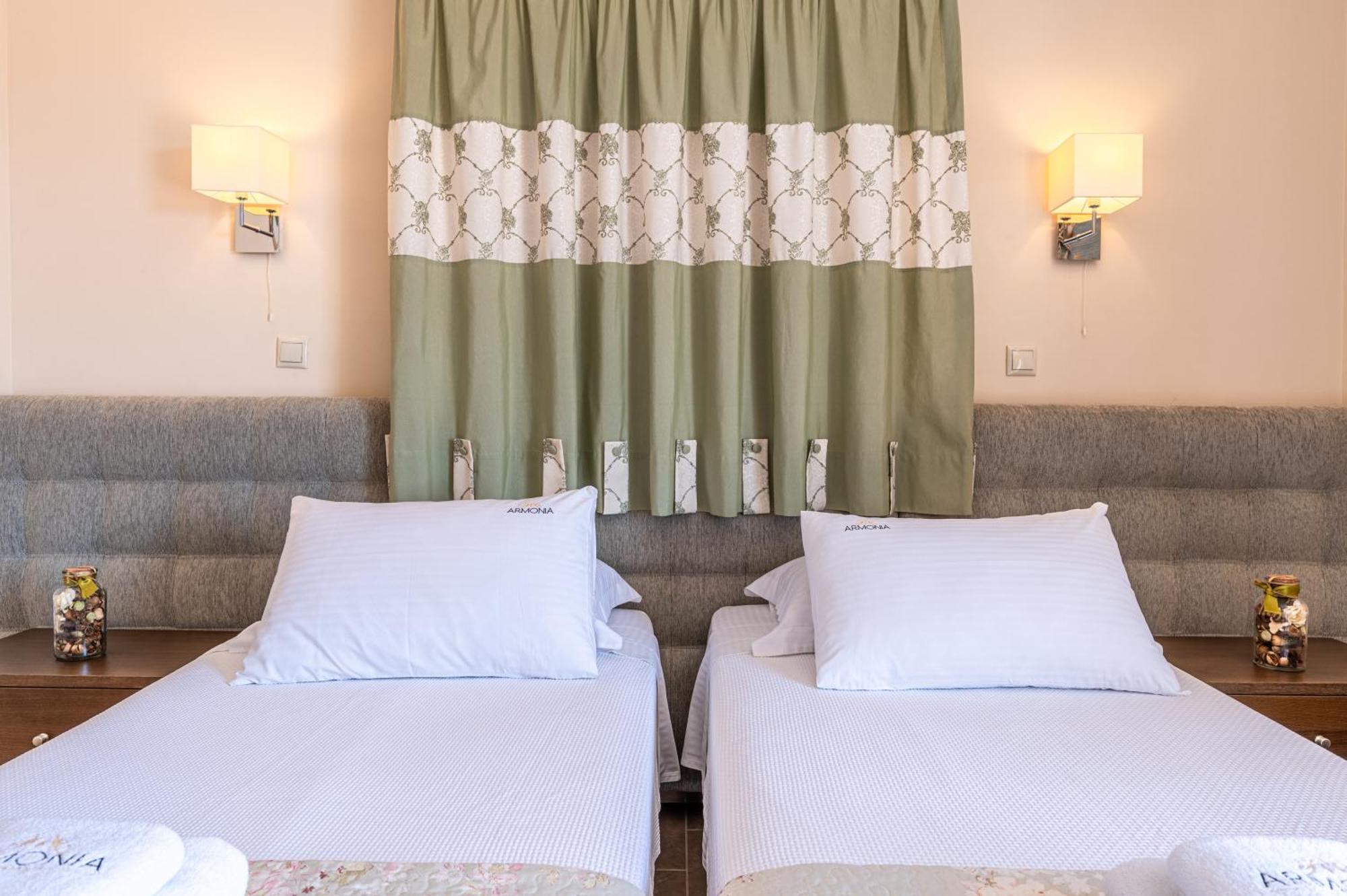 Armonia Villas リクスリオン エクステリア 写真